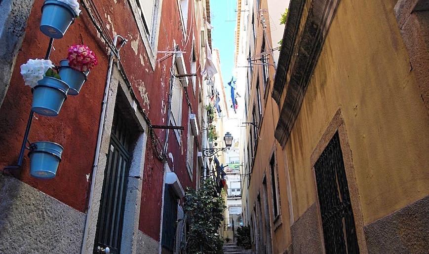 LisboaAlfama Typical Beco Dos Ramosアパートメント エクステリア 写真